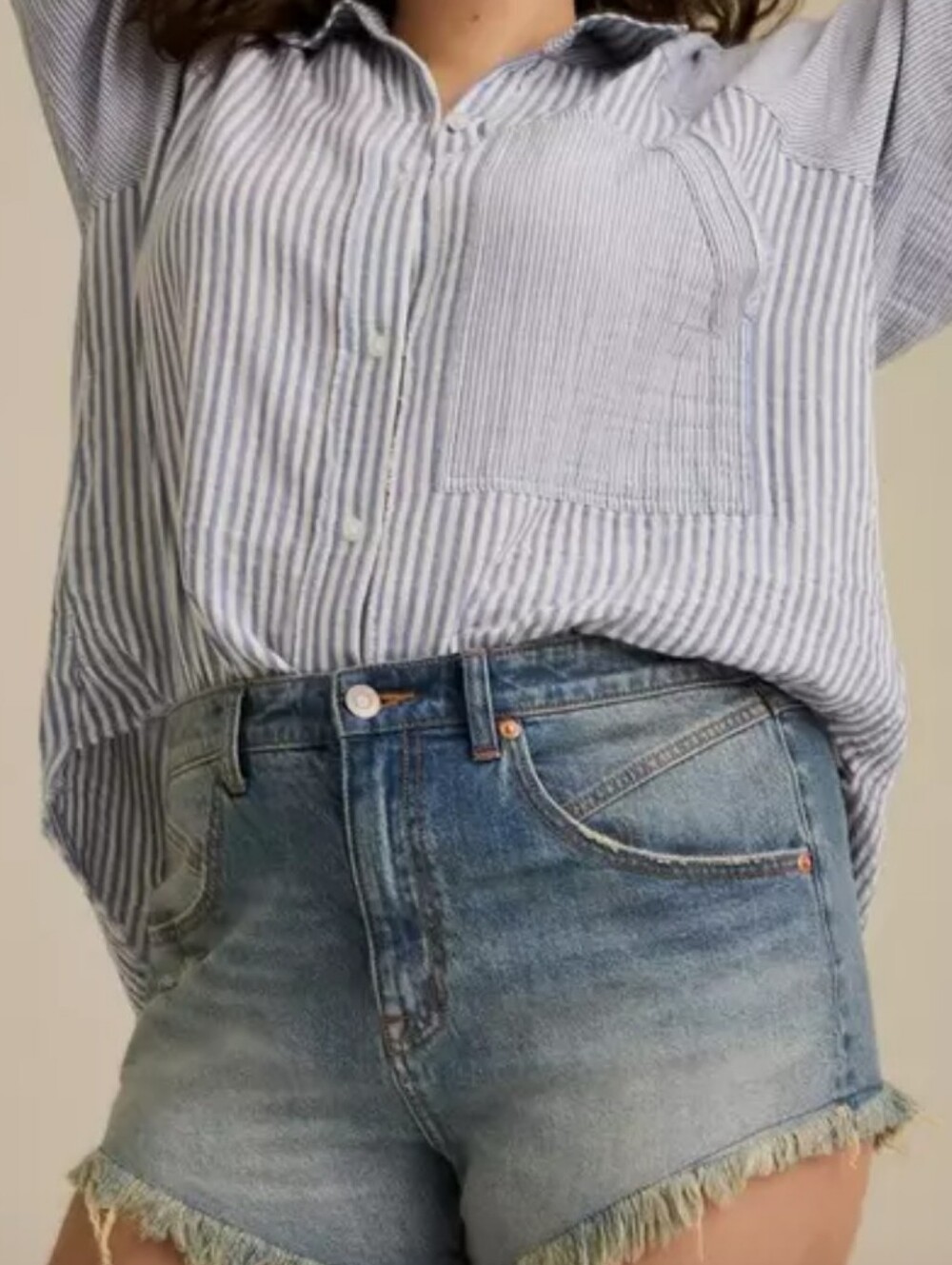 Festi by Torrid Light Blue Denim Frayed Hem Women's Shorts, SZ 12, EUC